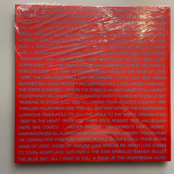 U2 The Complete Lyrics 1979-1988 Hardcover Book Songbook Collectors Book Gift - Picture 2 of 2